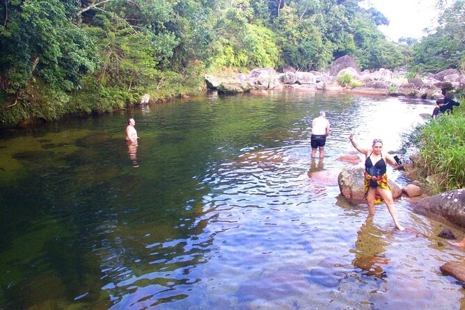 Superboat Ride to Indaiaúba and Bonete Beaches - Common questions