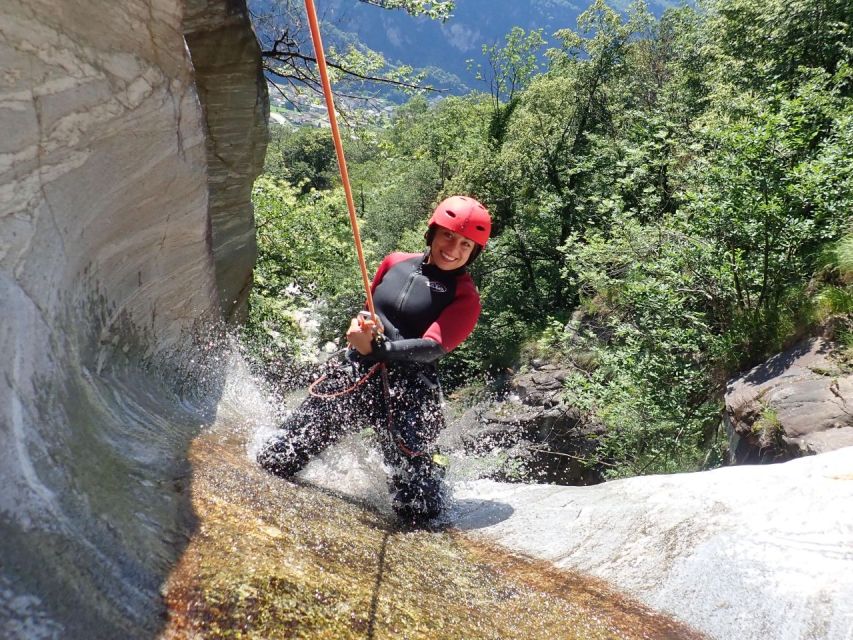 Tessin: Fantastic Canyoning Tour Boggera - Adventure Highlights