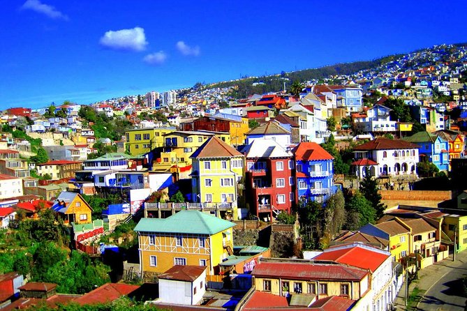 Valparaiso Port and Viña Del Mar Full-Day Tour From Santiago - Wine Tasting in Casablanca Valley