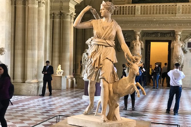 Versailles and the Louvre Tour With Skip-The-Line Access - Guide Expertise and Feedback