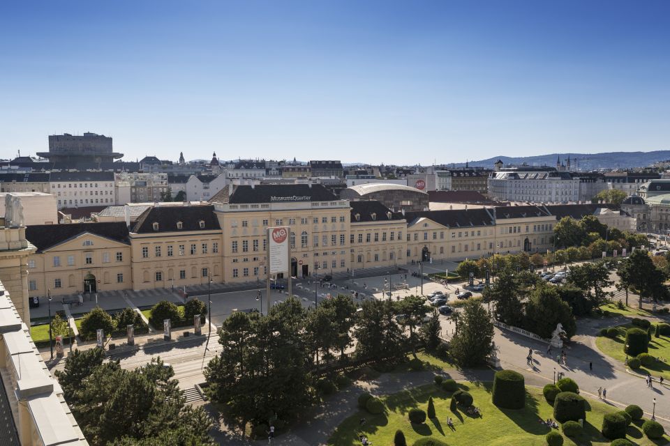 Vienna: Walking Tour of the Museumsquartier With Guide - Customer Reviews