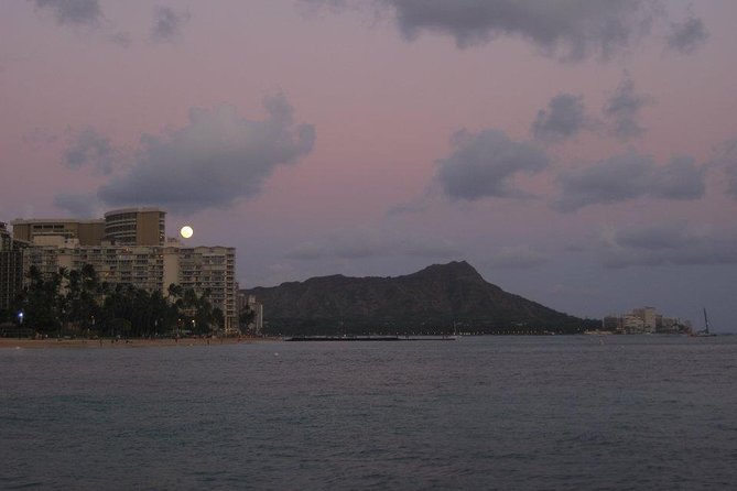 Waikiki Sunset Cocktail Cruise Including Drinks and Appetizers - Cruise Overview