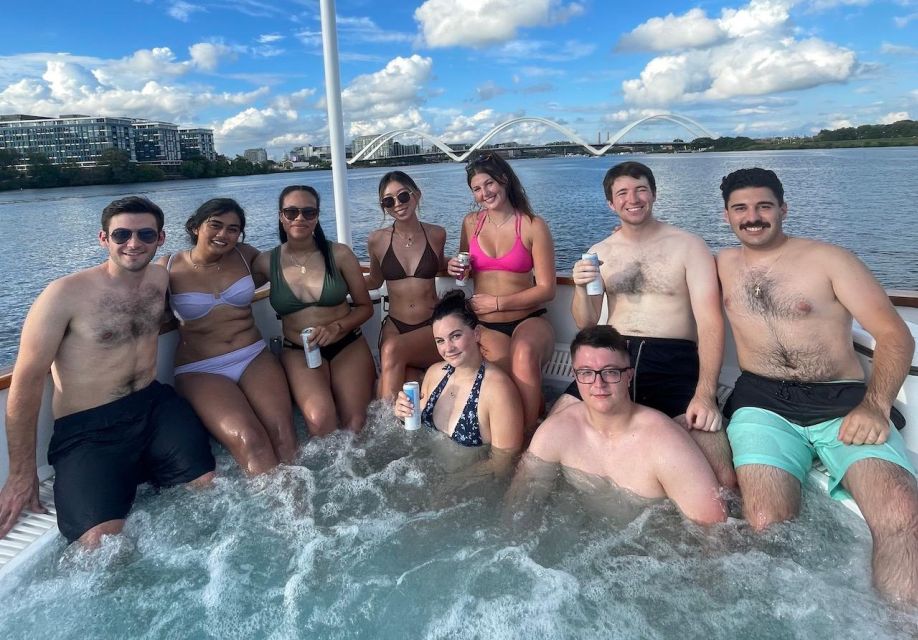 Washington DC: Hot Tub Boat Tours - Indulge in Luxury on Water