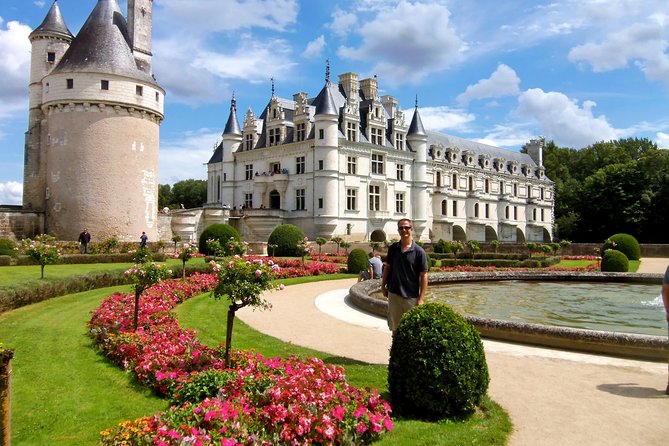 Wine Tasting Tour in Loire Valley With Castle Visits and Lunch - Lunch Experience