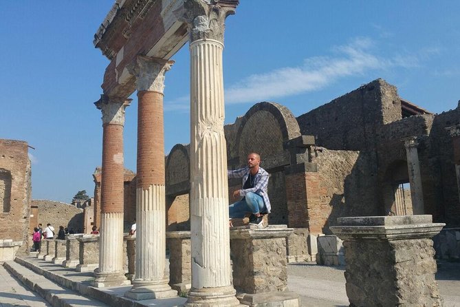 2 Hours Pompeii Tour With Local Historian - Ticket Included - Tour Photography