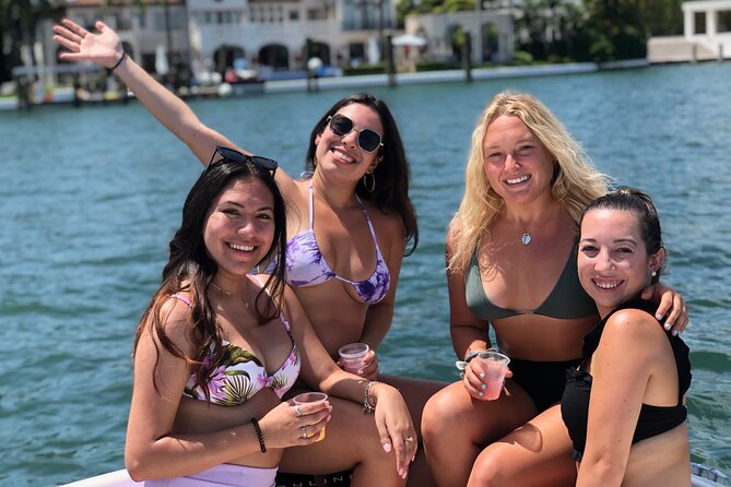 2Hr Private Boat Rental in Miami Beach With Captain and Champagne - Review Highlights and Testimonials