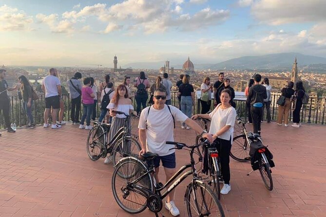 Bike Tour of Florence With Piazzale Michelangelo - Tour Highlights and Experiences