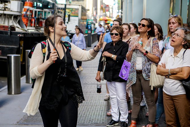 Broadway Theaters and Times Square With a Theater Professional - Logistics and Inclusions for Participants