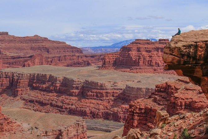 Canyonlands National Park Half-Day Tour From Moab - Guide Qualities and Reviews