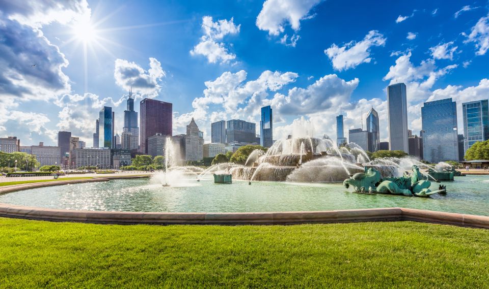 Chicago: Guided Tour With Skydeck and Shoreline River Cruise - Tour Highlights