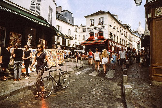 Explore Montmartre Like a Local - Private Walking Tour - Panoramic Views