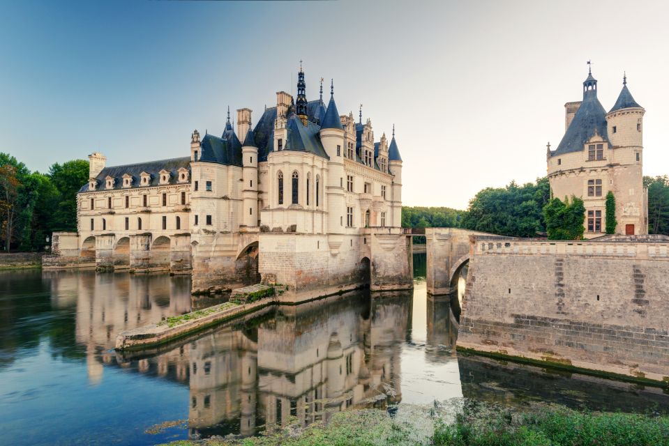 From Paris: Small-Group Tour of Loire Castles - Tour Inclusions
