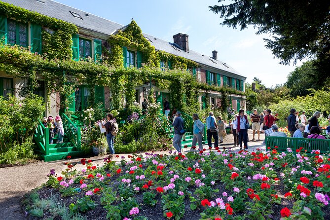 Giverny Monet'S House and Gardens Half Day Tour From Paris - Customer Reviews