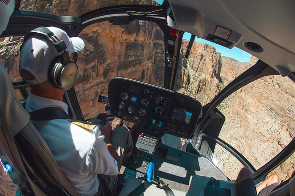 Grand Canyon West: West Rim Helicopter Tour With Landing - Helicopter Experience Highlights