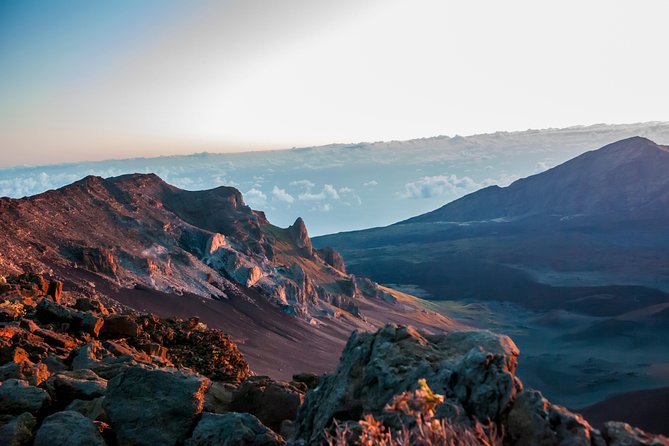 Haleakala Sunrise Tour With Breakfast - Traveler Tips