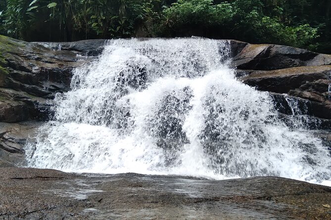 Jeep Tour Through the Waterfalls and Stills of Paraty - Booking Your Jeep Adventure