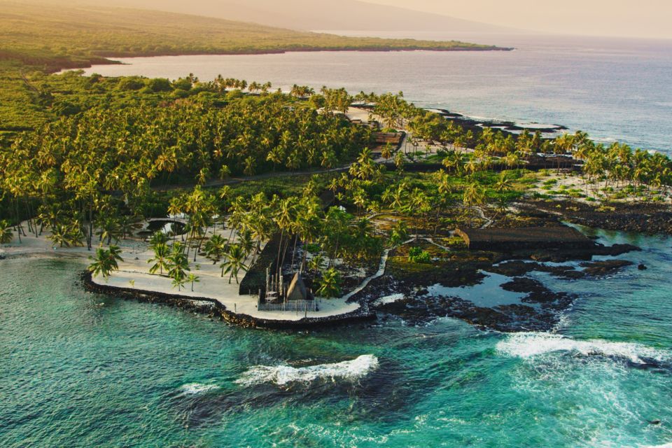 Kailua-Kona: Volcano and Kohala Landing Helicopter Tour - Inclusions