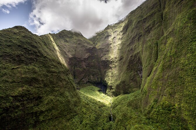 Kauai: Helicopter Tour Over Na Pali, Waimea Canyon, Waterfalls - Booking Information