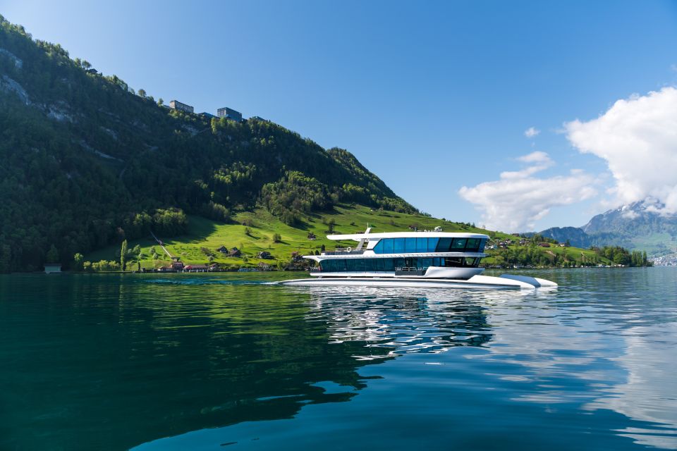 Lucerne: Round-Trip Catamaran Cruise on Lake Lucerne - Inclusions