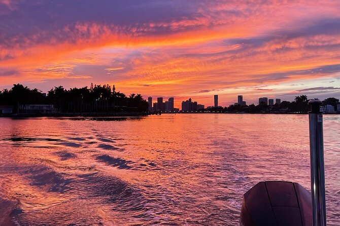 Miami Lights Private Nighttime Boat Tour - Recommendations and Satisfaction