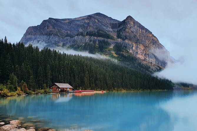 Moraine Lake & Lake Louise Sunset Wildlife Adventure - Hot Chocolate Delight