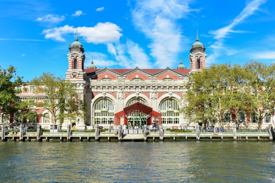 New York City: Statue of Liberty & Ellis Island Guided Tour - Customer Ratings