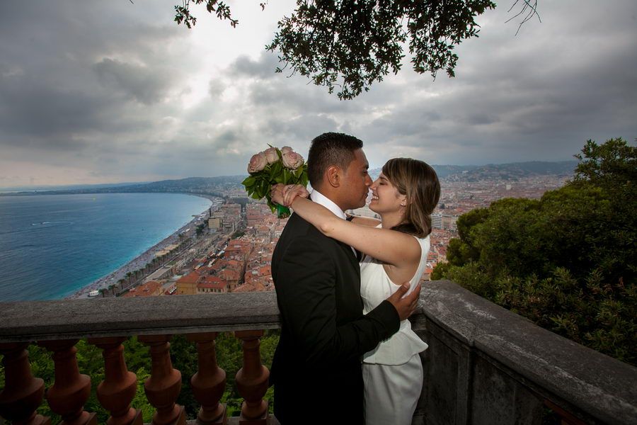 Nice: Professional Private Luxury Photo Shoot - Location and Meeting Details in Nice