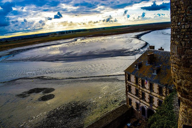 Normandy - Mont Saint-Michel Full Day Tour From Bayeux - Highlights and Group Size