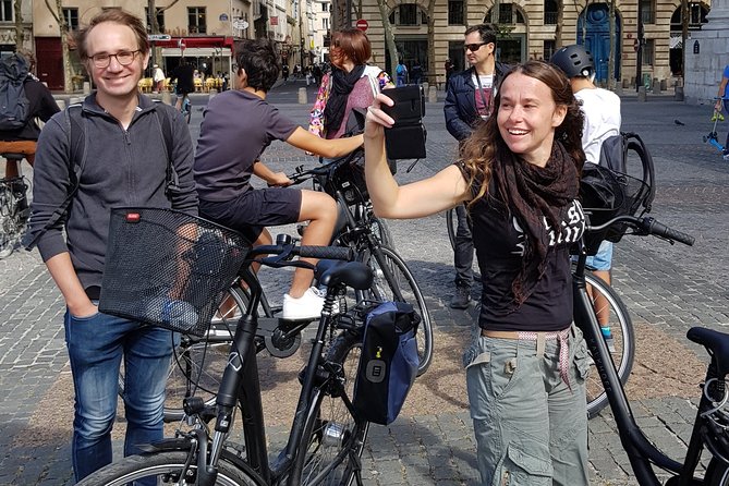 Paris Highlights Small-Group Cycling Sightseeing Tour - Pricing and Cancellation Policy