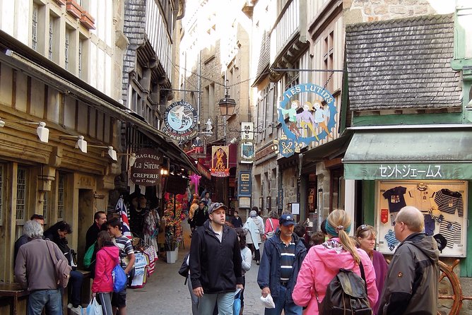Paris Private Guided Day Trip to Mont Saint-Michel - Customer Reviews