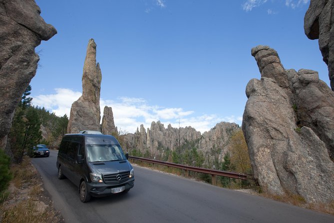 Premiere Private Black Hills Tour: Mt Rushmore, Crazy Horse & Custer State Park - Booking Information and Details
