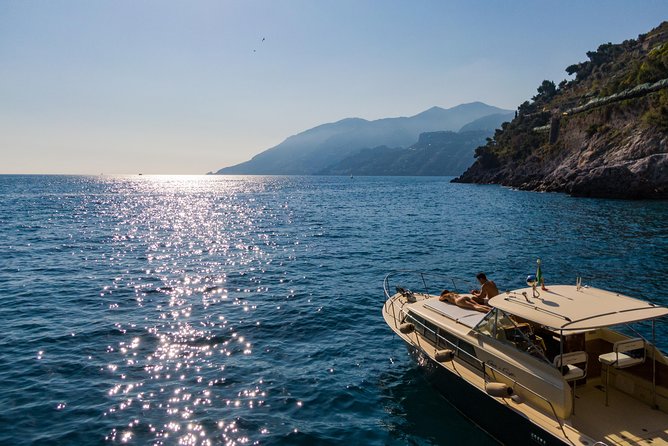 Private Boat Tour Along the Amalfi Coast or Capri - Customer Satisfaction and Experience