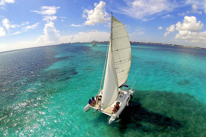 Private Cancun to Isla Mujeres Catamaran Cruise With Open Bar - Positive Customer Feedback