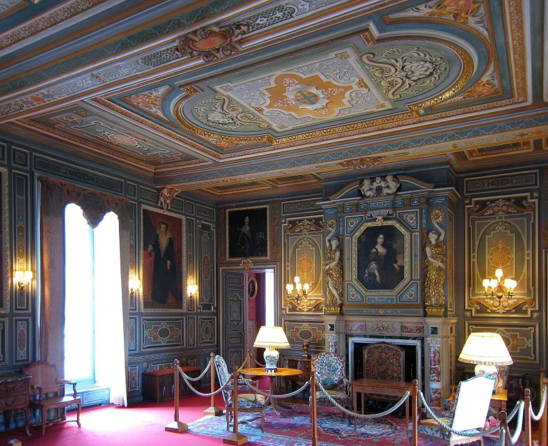 Private Visit of the Loire Valley Castles From Paris - Château De Cheverny Experience