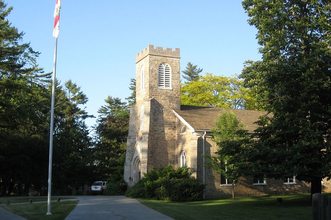 Private Walking Tour of Niagara-on-the-Lake Historic District - Refund Policy and Availability