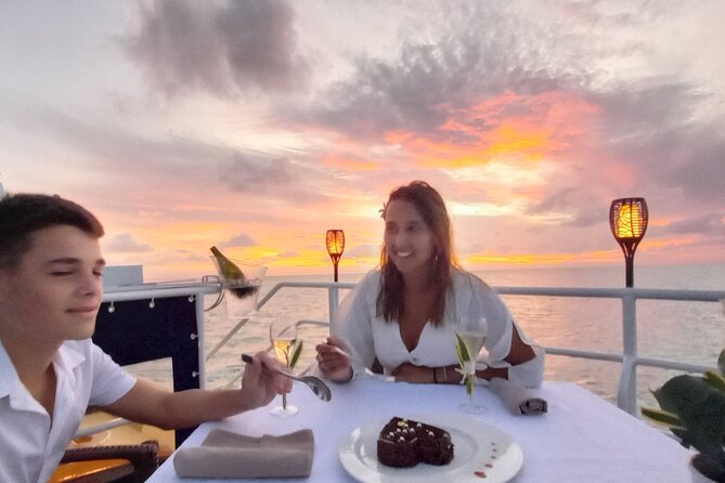 Romantic Sunset Diner - Booking and Pricing Details