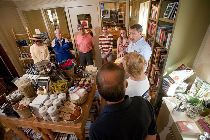 Savor the Flavors of Charleston Walking Food Tour - Guide Expertise and Reviews