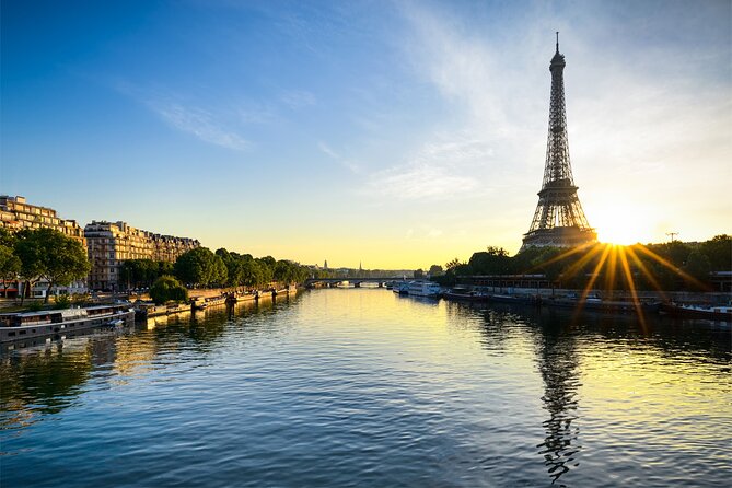Seine River Early Gourmet Dinner Cruise With Wine by Bateaux Parisiens - Reviews and Support