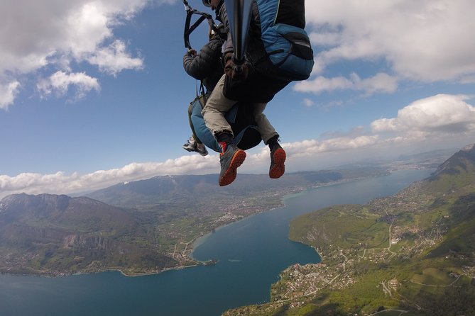 Sensation Paragliding Flight Over the Magnificent Lake Annecy - Shuttle Service Details