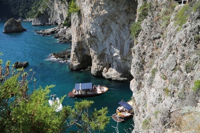 Small Group Boat Tour to Sorrento Coast, Capri & Blue Grotto - Customer Reviews