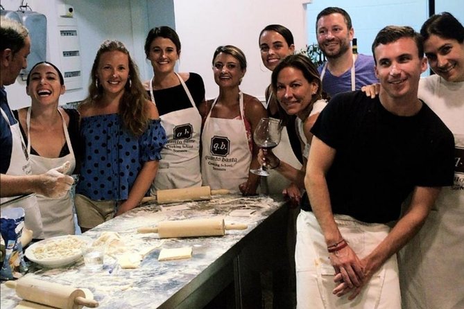 Small Group Cooking Class in Sorrento With Prosecco & Tiramisù - Dietary Options and Accommodations