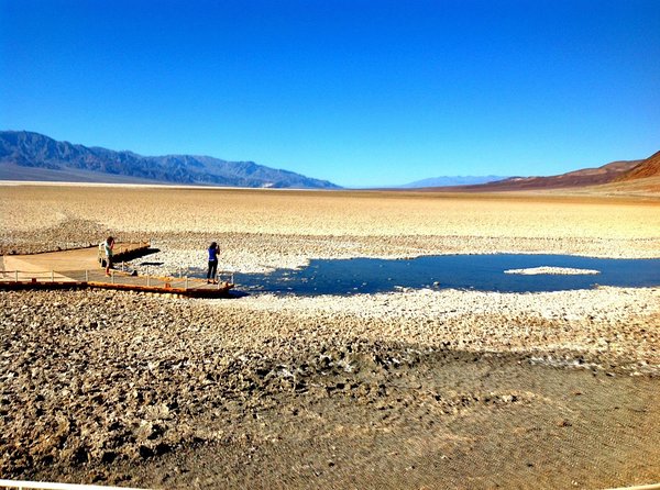 Small-Group Death Valley National Park Day Tour From Las Vegas - Landscape and Geology