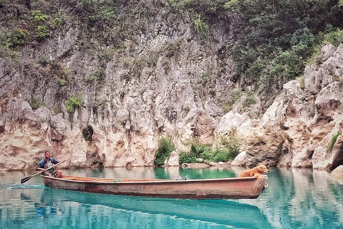 Tamul Waterfall and Water Cave on a Wooden Canoe - Safety Guidelines