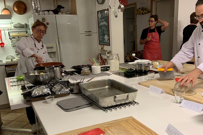 Tuscan Cooking Class in Central Siena - Common questions