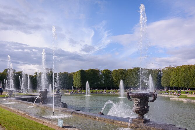 Versailles Palace Audio-Guided Tour by Shuttle From Paris - Audio Tour in Eleven Languages
