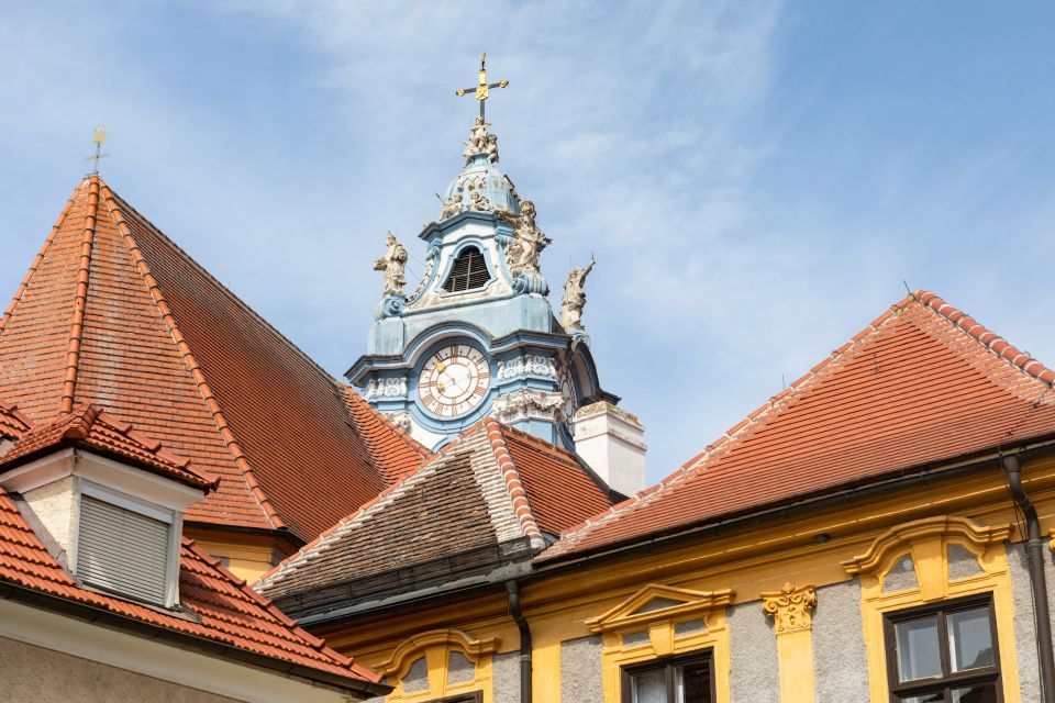 Vienna: Wachau, Melk Abbey, and Danube Valleys Tour - Important Details