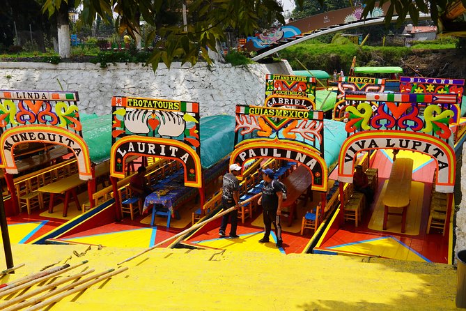 Xochimilco, Coyoacán and Frida Kahlo Museum Private Tour - Customer Feedback and Host Responses