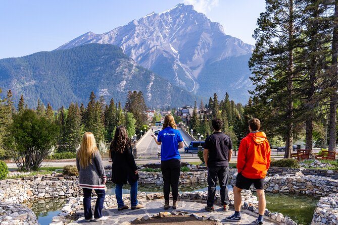 Year Round Tour: Banff and Its Wildlife - Seasonal Availability