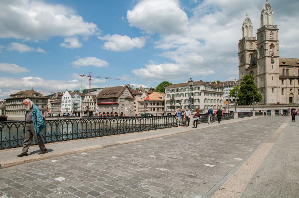 Zürich: 2-Hour Sightseeing Bus Tour - Full Description