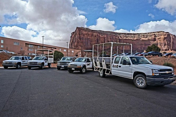 2.5 Hours of Monument Valleys Backcountry 44 Tour - Common questions